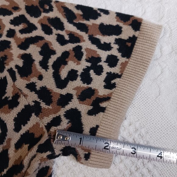 J. Crew Cheetah Animal Print Women's Top size M - Picture 6 of 9